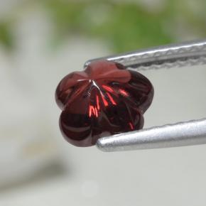 Granato almandino naturale rosso da 1,73 ct, taglio fiore, traslucido