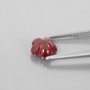 Granato almandino naturale rosso da 1,83 ct, trasparente, trasparente/traslucido