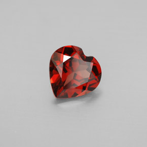 Granato almandino naturale rosso da 1,31 ct, a forma di cuore, VVS-VS