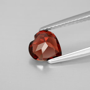 Granato almandino naturale rosso da 1,31 ct, a forma di cuore, VVS-VS