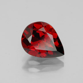 Granato almandino naturale rosso da 1,84 ct, taglio a pera, VS