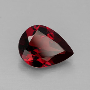 Granato Almandino Rosso scuro naturale da 1.55 ct, Forma a pera, VVS
