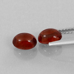 Granato almandino naturale rosso da  ct, trasparente, trasparente/traslucido