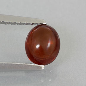 Granato almandino naturale rosso da 0,92 ct, trasparente, trasparente/traslucido
