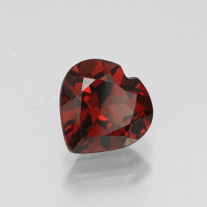 Granato almandino rosso intenso naturale da 1,53 ct, a forma di cuore, VVS