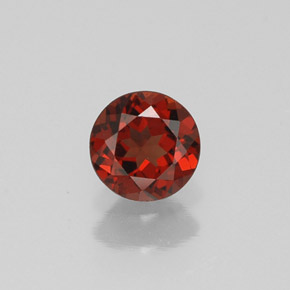 Granato Almandino Rosso naturale da 0.52 ct, Taglio rotondo, VVS-VS