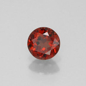 Granato Almandino Rosso naturale da 0.52 ct, Taglio rotondo, VVS-VS