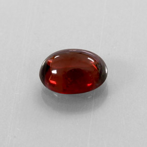 Granato Almandino Rosso scuro naturale da 2.32 ct, Trasparente, Trasparente/Traslucido