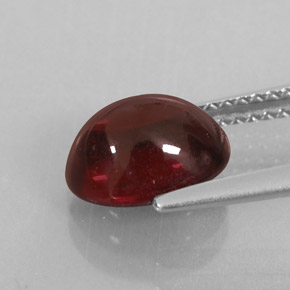 Granato almandino naturale rosso da 2,94 ct, trasparente, trasparente/traslucido