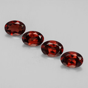 Granato almandino naturale rosso da  ct, taglio ovale, VVS-VS