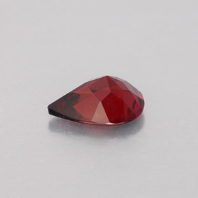 Granato Almandino Rosso scuro naturale da 1.65 ct, Forma a pera, VVS