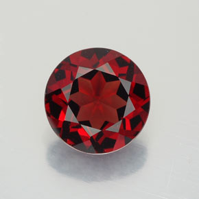 Granato Almandino Rosso scuro naturale da 2.16 ct, Taglio rotondo, VVS