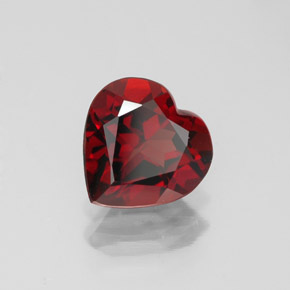Granato almandino naturale rosso da 1,44 ct, a forma di cuore, VVS