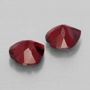 Granato almandino naturale rosso da  ct, a forma di cuore, VVS-VS