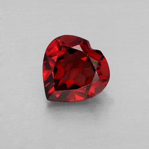 Granato almandino naturale rosso da 1,55 ct, a forma di cuore, VVS-VS