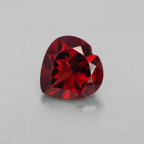 Granato almandino naturale rosso da 1,46 ct, a forma di cuore, VVS-VS