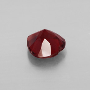 Granato almandino naturale rosso da 1,46 ct, a forma di cuore, VVS-VS