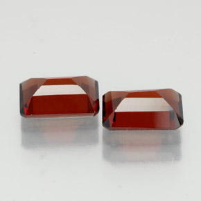 Granato almandino naturale rosso da  ct, taglio smeraldo, VS