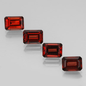 Granato almandino naturale rosso da  ct, taglio smeraldo, VVS-VS