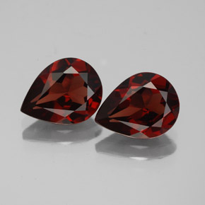 Granato almandino naturale rosso da  ct, taglio a pera, VVS-VS