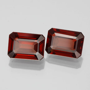 Granato almandino naturale rosso da  ct, taglio smeraldo, VVS-VS