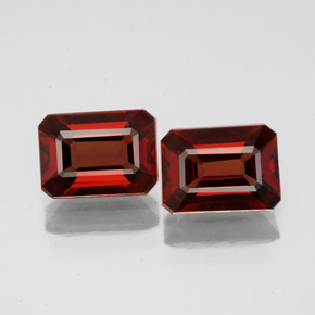 Granato almandino naturale rosso da  ct, taglio smeraldo, VS