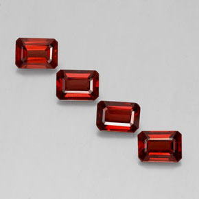 Granato almandino naturale rosso da  ct, taglio smeraldo, VS