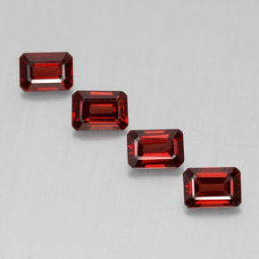Granato almandino naturale rosso da  ct, taglio smeraldo, VS