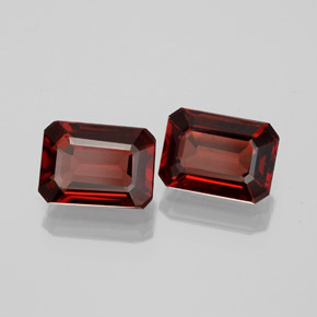 Granato almandino naturale rosso da  ct, taglio smeraldo, VVS-VS