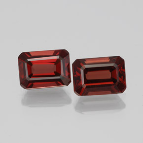 Granato almandino naturale rosso da  ct, taglio smeraldo, VVS-VS
