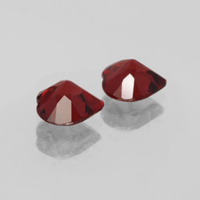 Gemme di Granato Almandino Rosso scuro naturale da  ct, A forma di cuore, VVS-VS