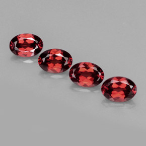 Granato almandino naturale rosso da  ct, taglio ovale, VVS