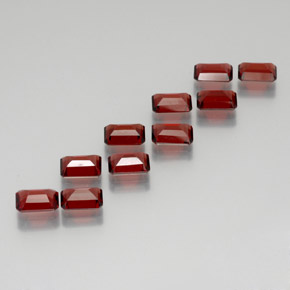 Gemme di granato almandino rosso intenso naturale da 10,91 ct, taglio smeraldo, VS