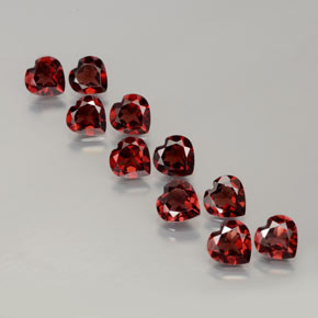 Gemme di Granato Almandino Rosso naturale da 12.62 ct, A forma di cuore, VS