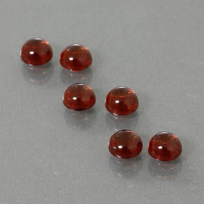 Granato almandino naturale rosso da  ct, taglio rotondo, trasparente