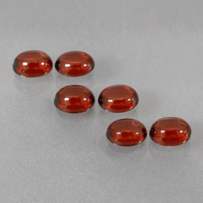 Granato almandino naturale rosso da  ct, taglio ovale, trasparente
