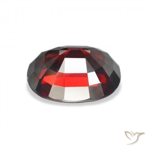 Granato Almandino Rosso scuro naturale da 7.82 ct, Ovale, VS
