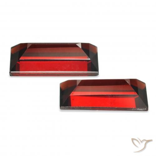 Gemme di Granato Almandino Rosso scuro naturale da 3.88 ct, Taglio a baguette, VVS-VS