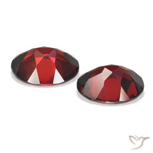 Gemme di Granato Almandino Rosso scuro naturale da 7.55 ct, Ovale, VVS-VS
