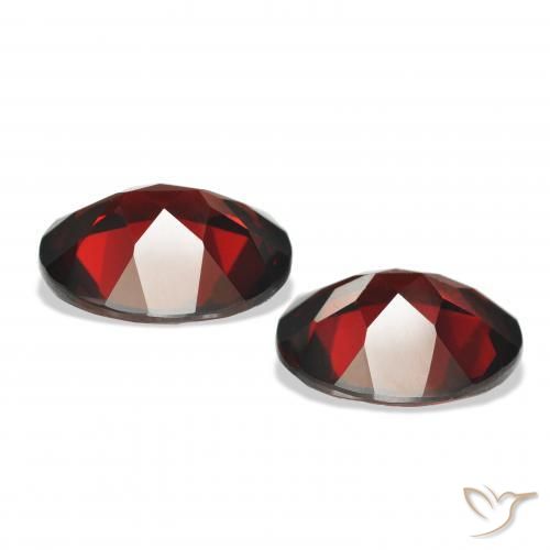 Gemme di Granato Almandino Rosso scuro naturale da 7.73 ct, Ovale, VS