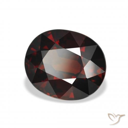 Granato Almandino Rosso nerastro naturale da 4.80 ct, Ovale, VVS