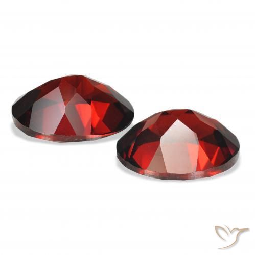 Gemme di Granato Almandino Rosso scuro naturale da 4.72 ct, Ovale, VS