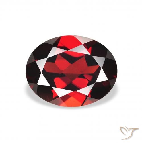 Granato Almandino Rosso scuro naturale da 2.34 ct, Ovale, VS