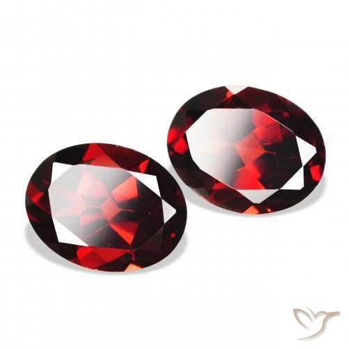 Gemme di Granato Almandino Rosso scuro naturale da 4.33 ct, Ovale, VS