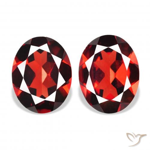 4.04ctw Naturale Rosso scuro Granato Almandino, Ovale, VVS-VS