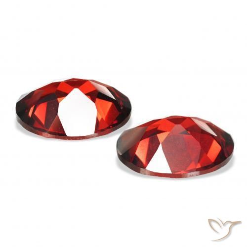 Gemme di Granato Almandino Rosso scuro naturale da 4.04 ct, Ovale, VVS-VS