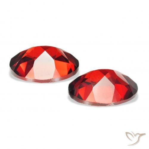 Gemme di Granato Almandino Rosso scuro naturale da 4.58 ct, Ovale, VS