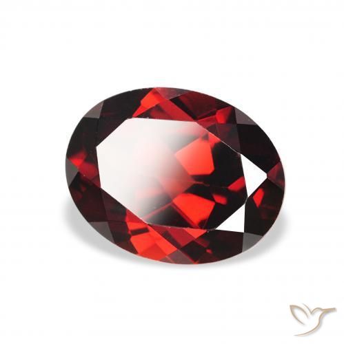 Granato Almandino Rosso Sangue Profondo naturale da 2.32 ct, Ovale, VS