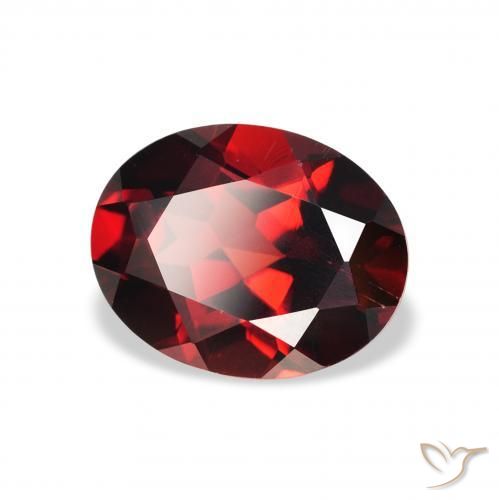 Granato Almandino Rosso Sangue Profondo naturale da 2.31 ct, Ovale, VS