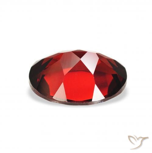 Granato Almandino Rosso Sangue Profondo naturale da 2.27 ct, Ovale, VS